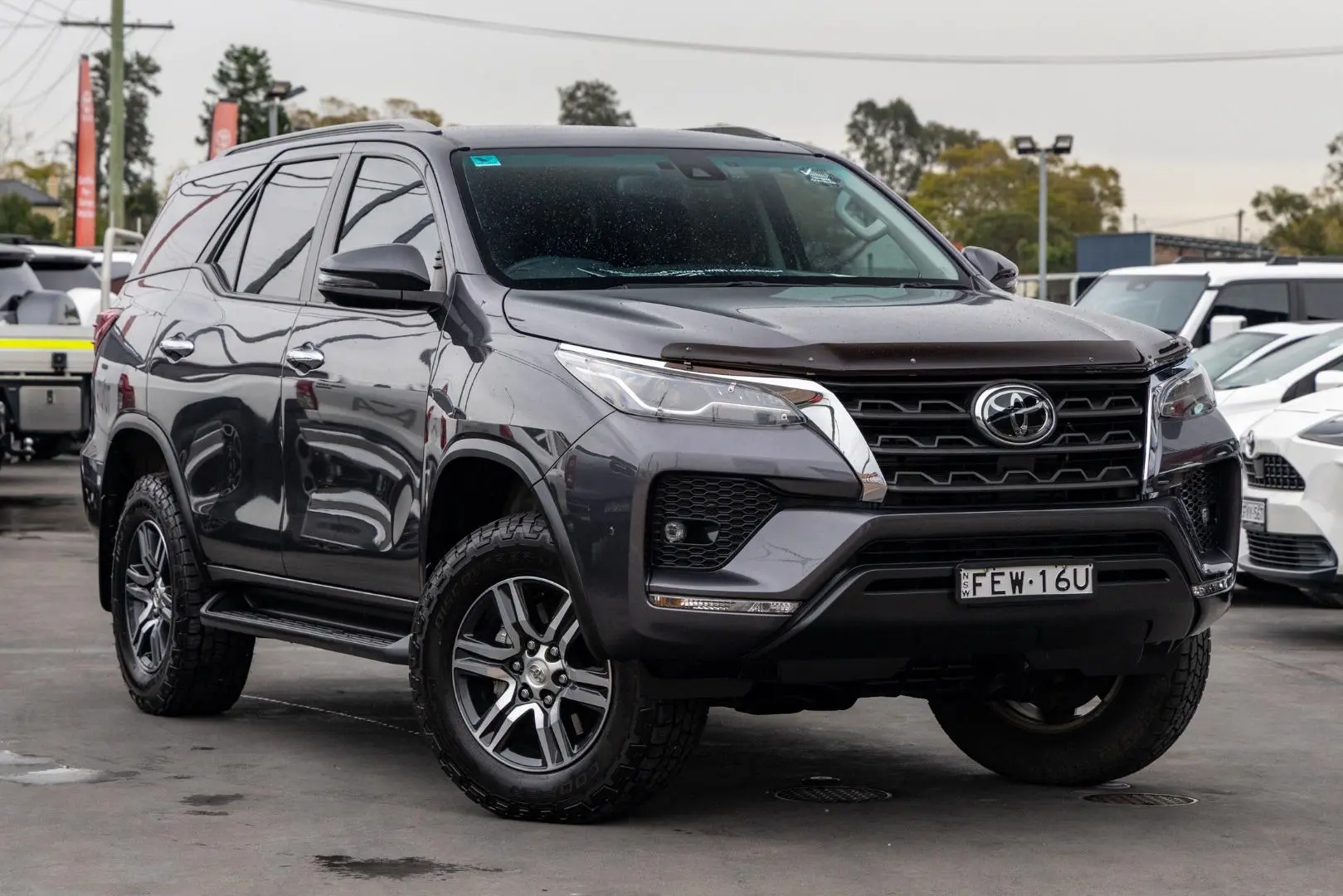 2023 Toyota Fortuner Gallery Image 1