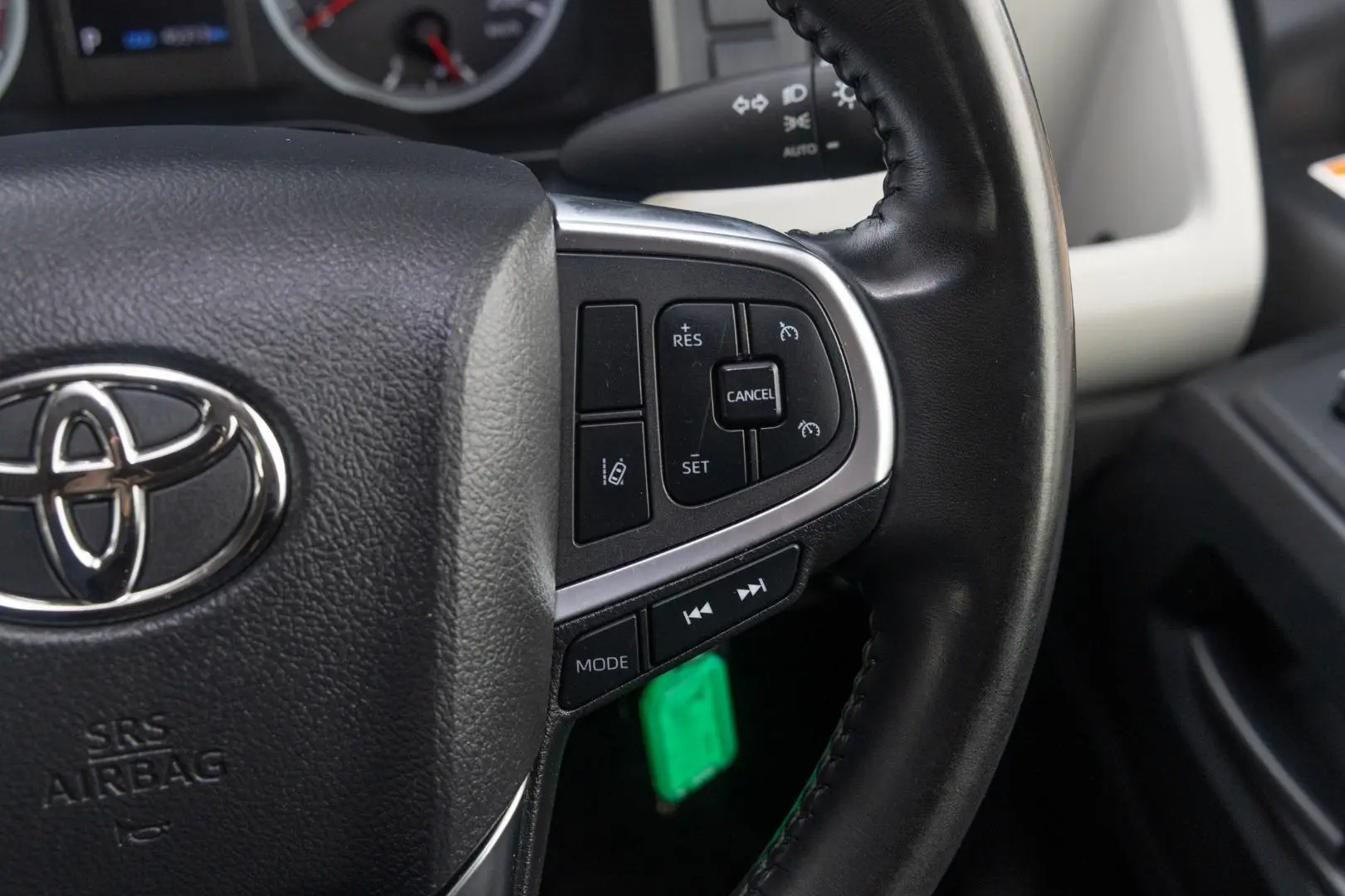 2023 Toyota Hiace Gallery Image 12