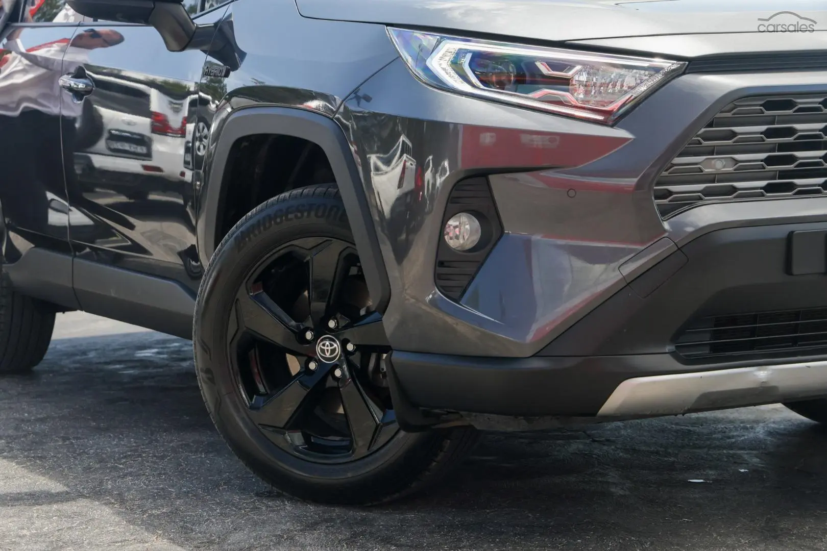 2021 Toyota RAV4 Image 6