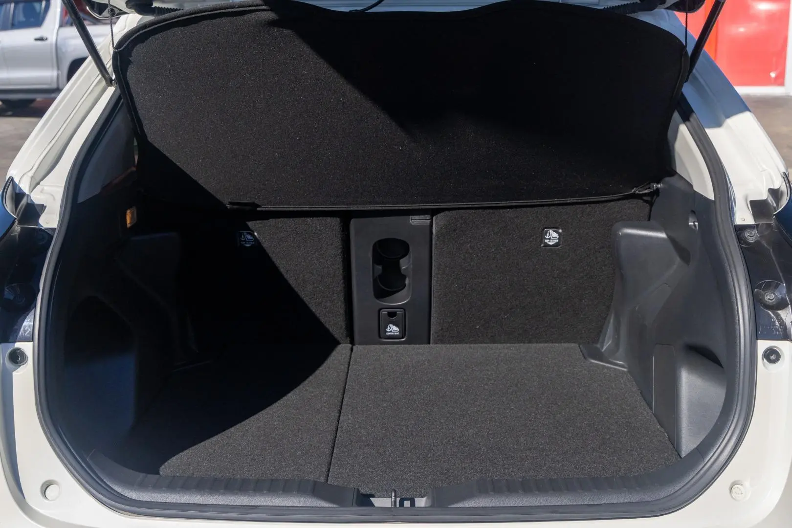 2022 Toyota Yaris Cross Gallery Image 19