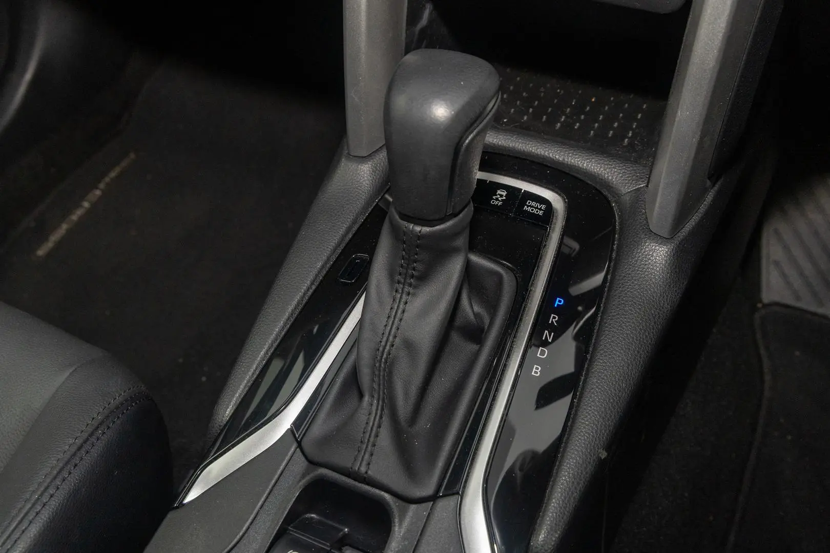 2024 Toyota Corolla Cross Gallery Image 17