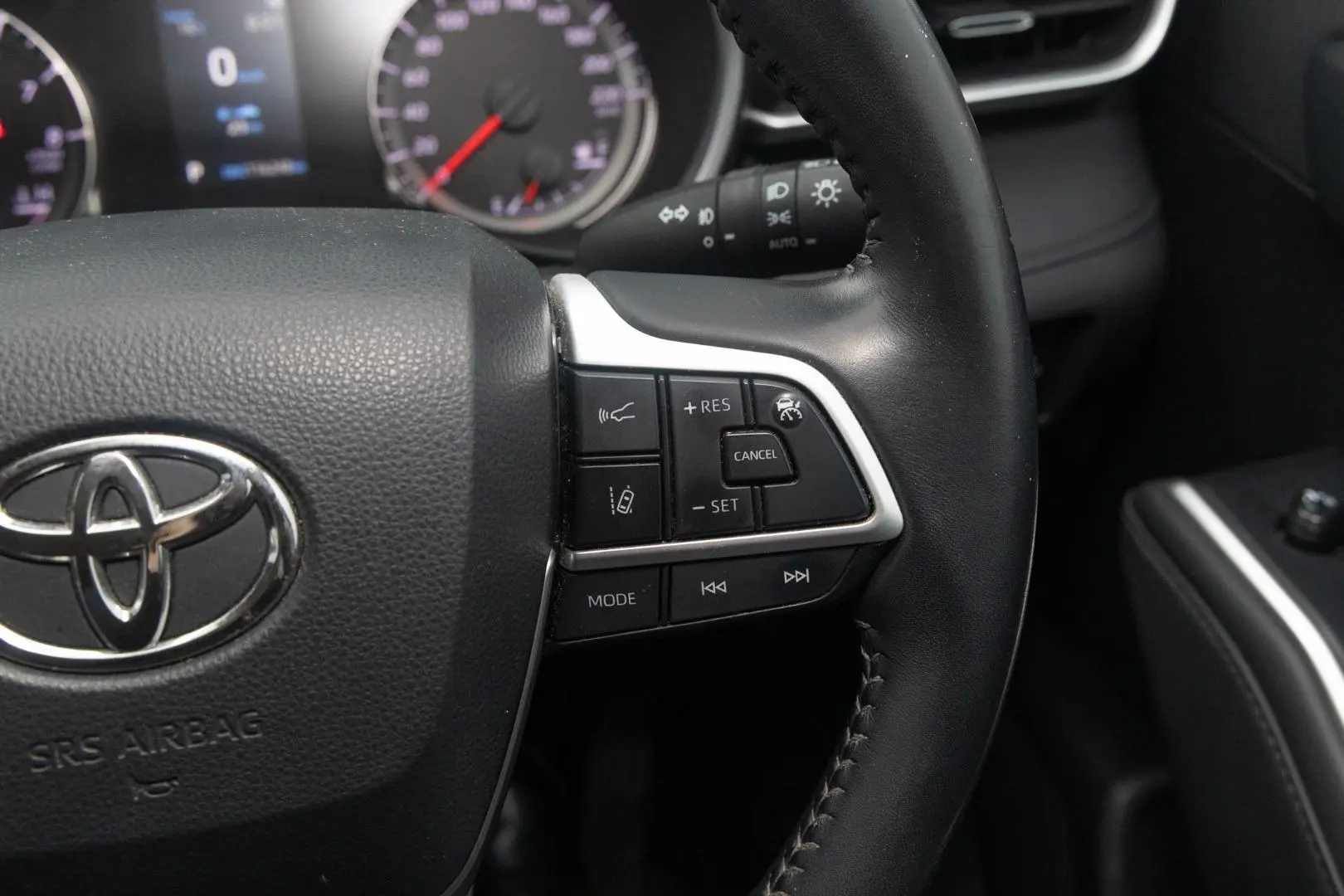 2022 Toyota Kluger Gallery Image 12