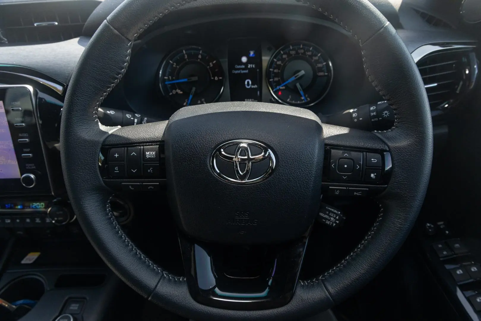 2024 Toyota Hilux Gallery Image 10
