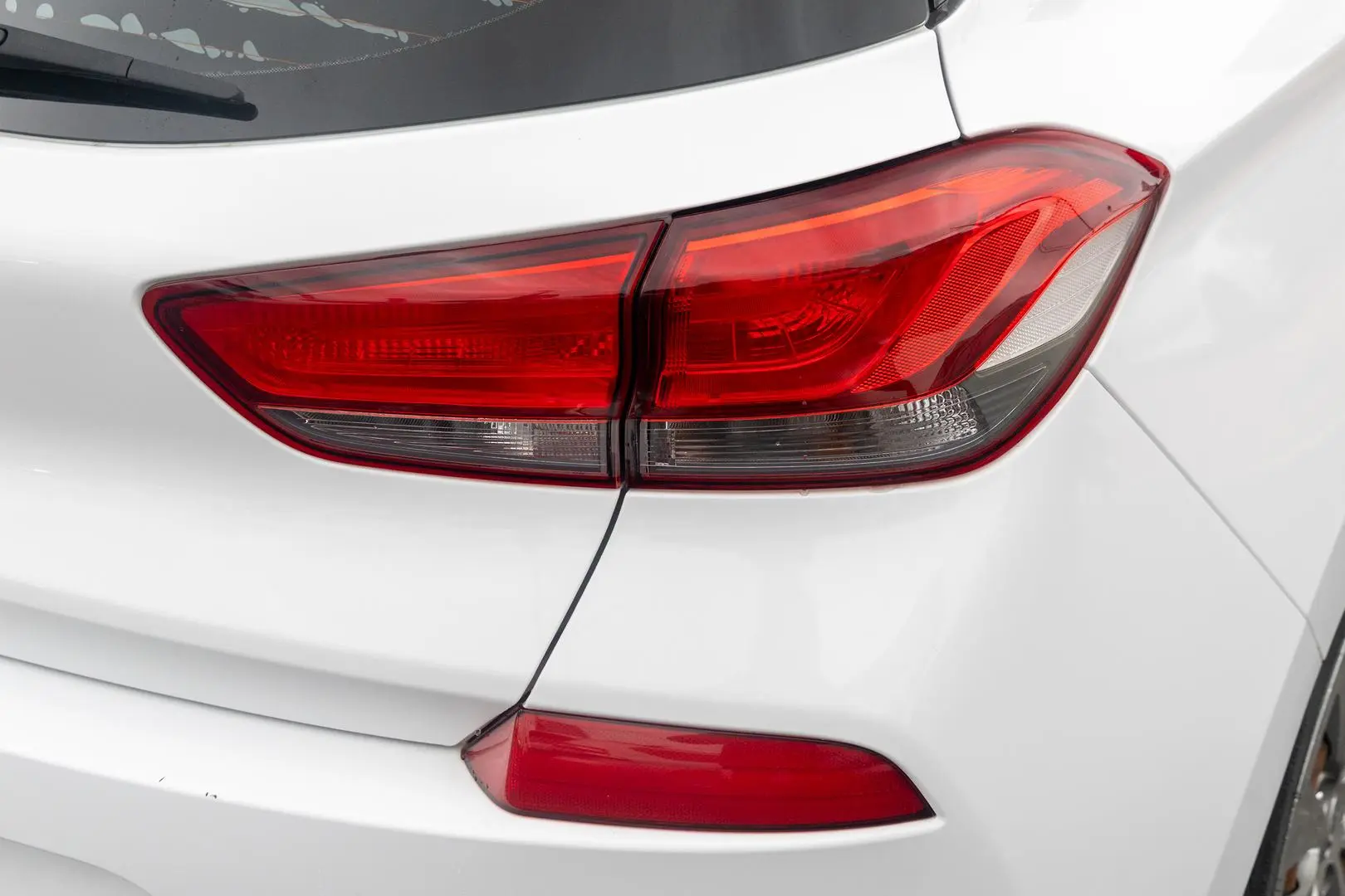 2019 Hyundai i30 Gallery Image 20