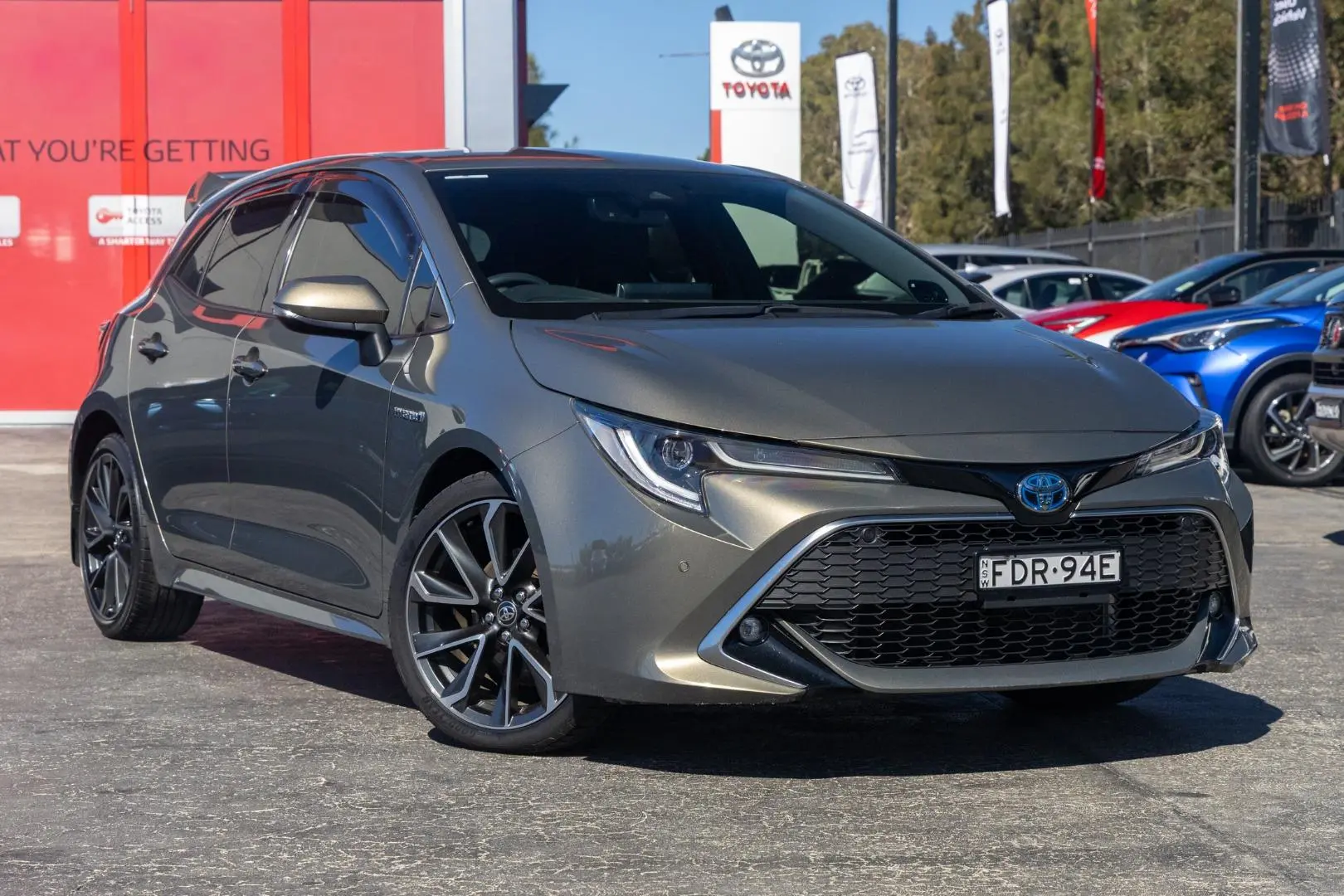 2020 Toyota Corolla Gallery Image 1