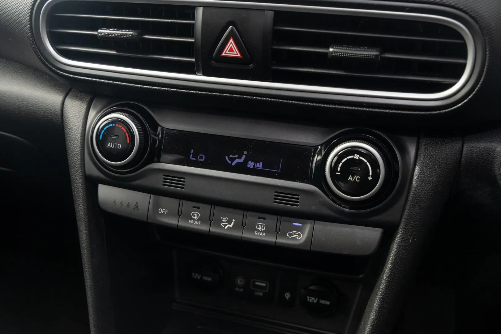 2018 Hyundai Kona Gallery Image 16