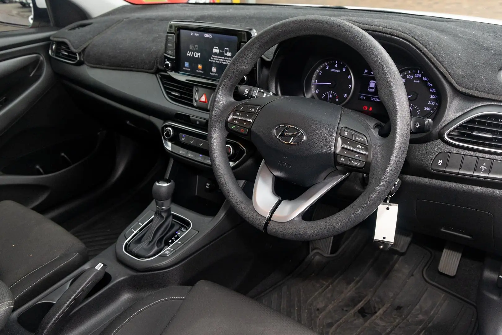 2019 Hyundai i30 Gallery Image 7