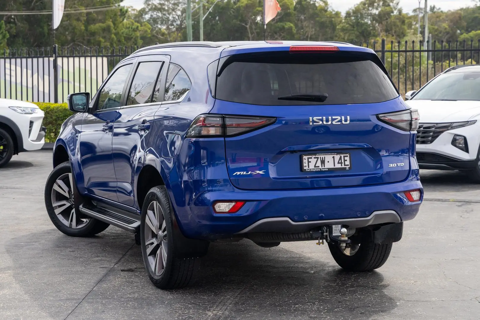 2023 Isuzu MU-X Gallery Image 2