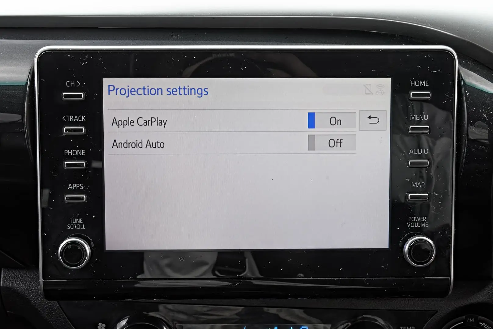 2021 Toyota Hilux Gallery Image 12