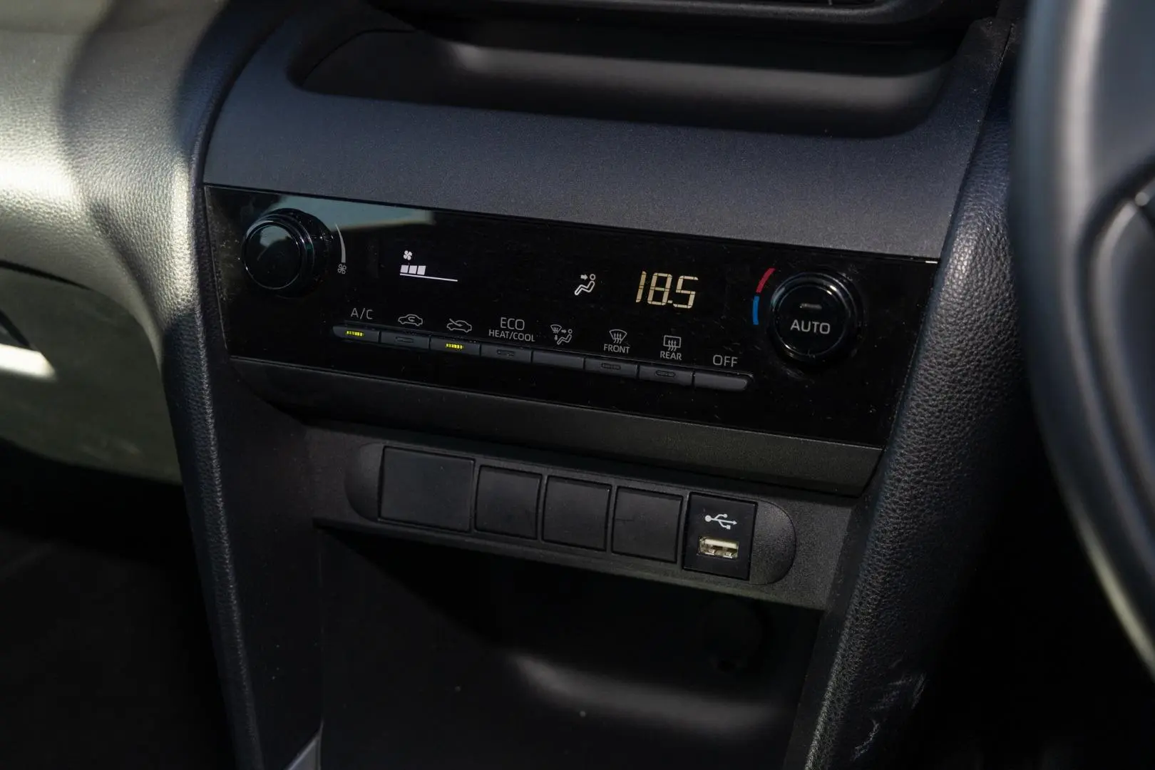 2022 Toyota Yaris Cross Gallery Image 16