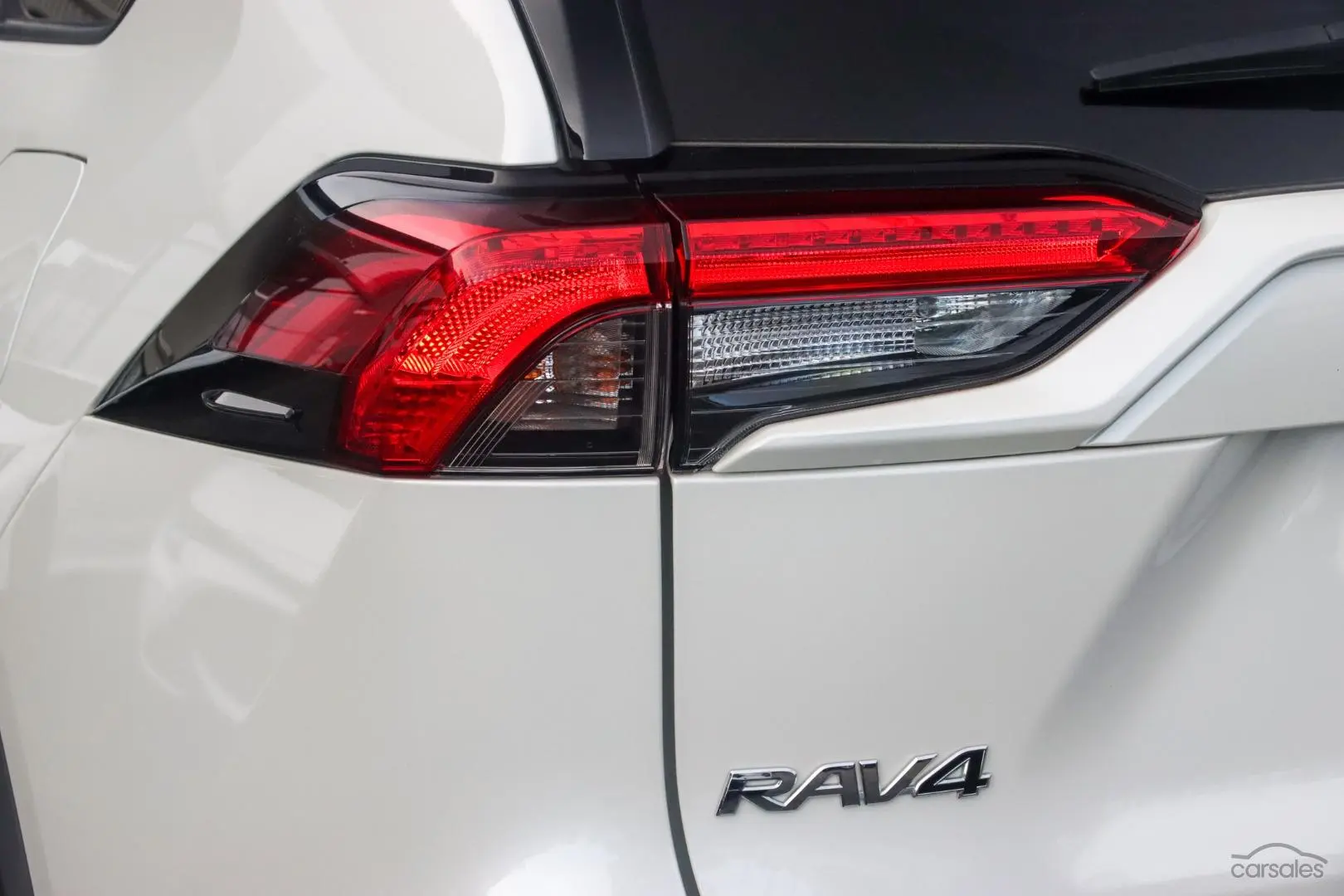 2020 Toyota RAV4 Image 20