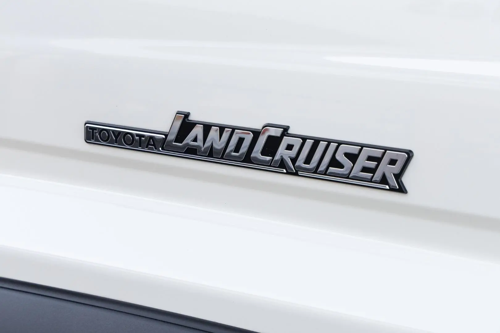 2025 Toyota Landcruiser Gallery Image 21