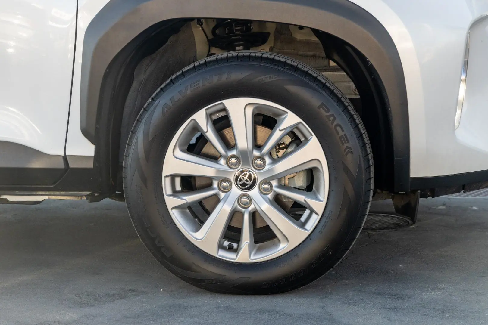 2022 Toyota Yaris Cross Gallery Image 22