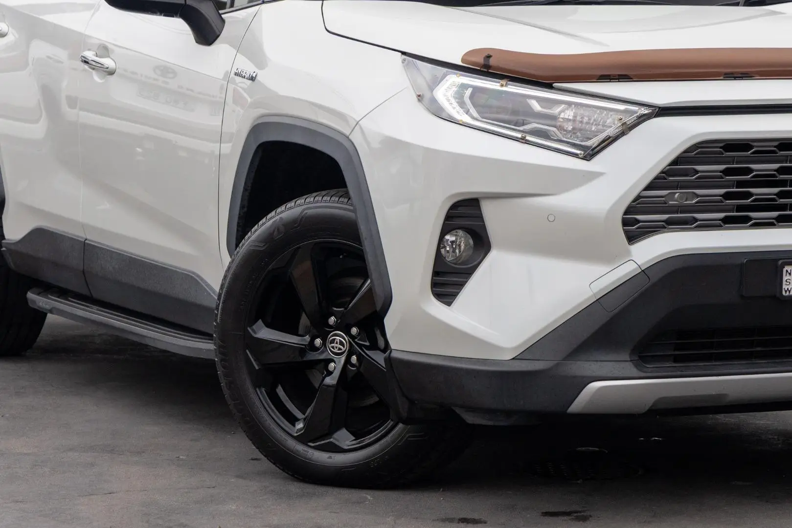 2020 Toyota RAV4 Gallery Image 6