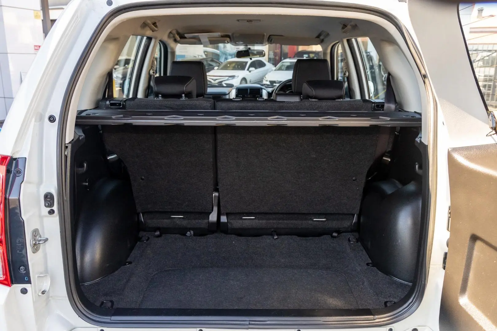 2018 Suzuki Grand Vitara Gallery Image 19