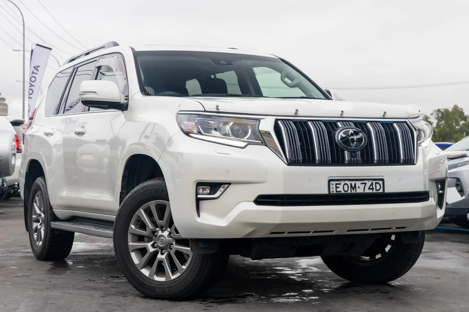 2021 Toyota Landcruiser Prado Gallery Image 1