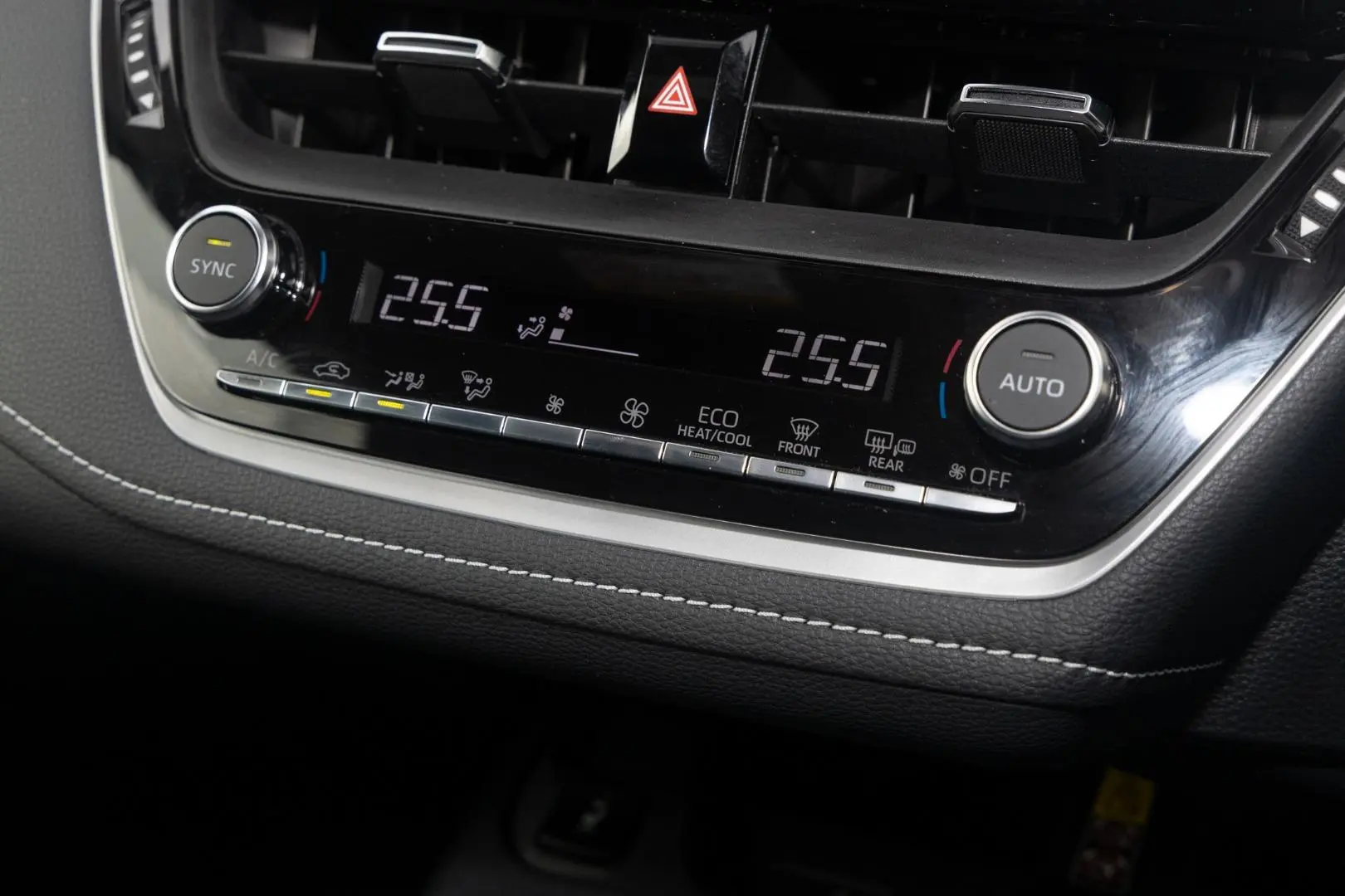 2025 Toyota Corolla Gallery Image 16