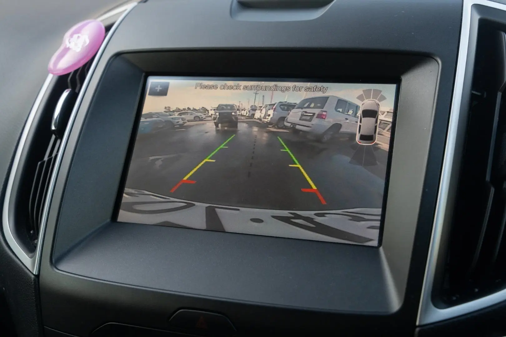 2018 Ford Endura Gallery Image 16
