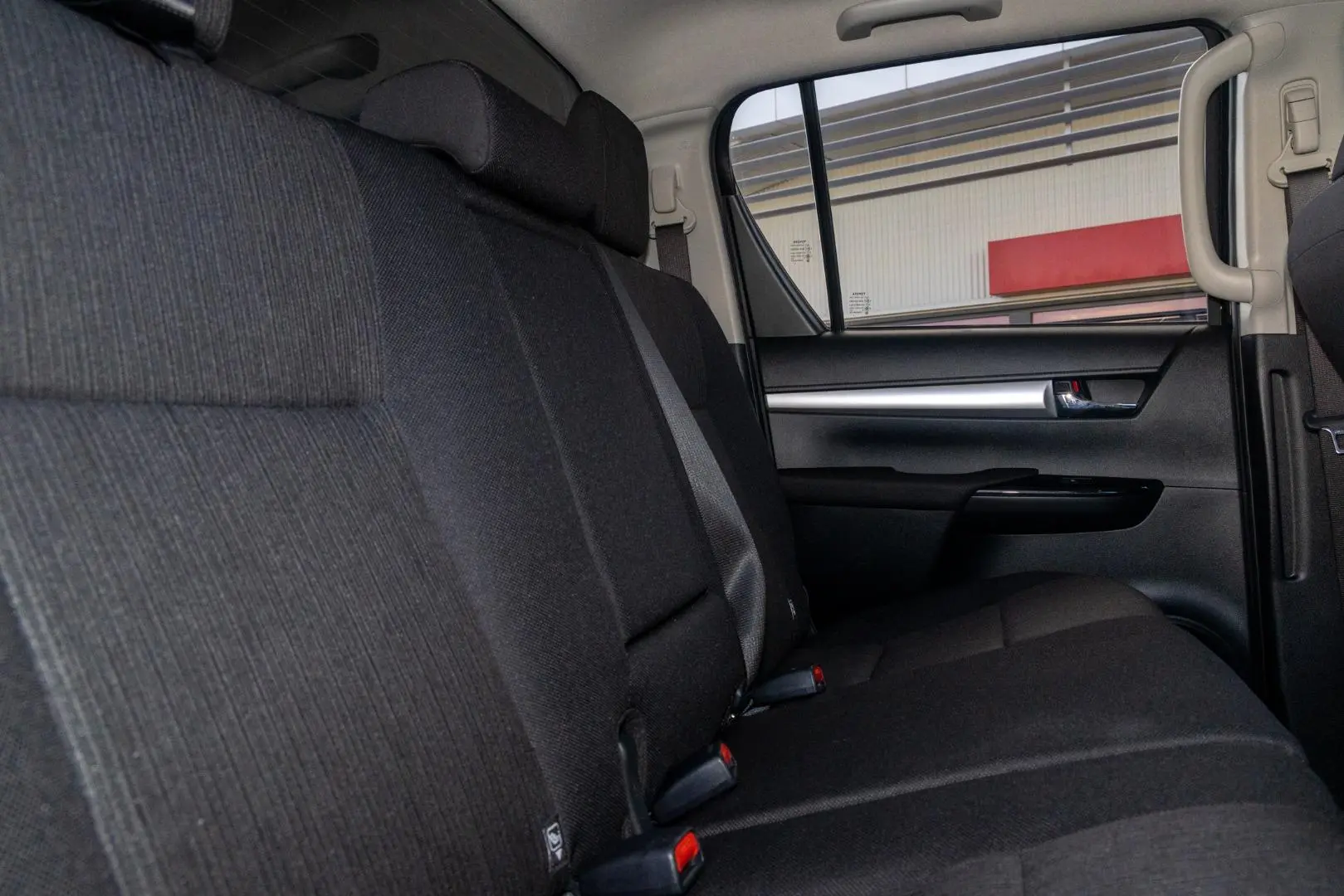 2024 Toyota Hilux Gallery Image 9