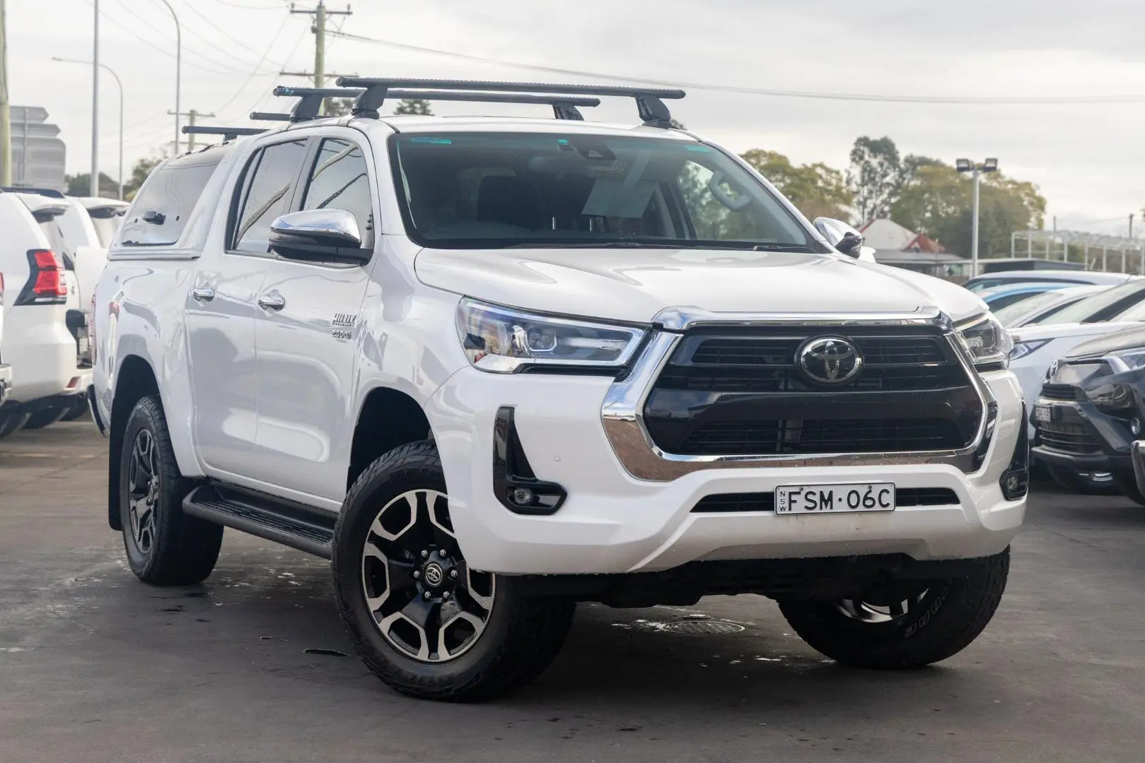 2022 Toyota Hilux Gallery Image 1