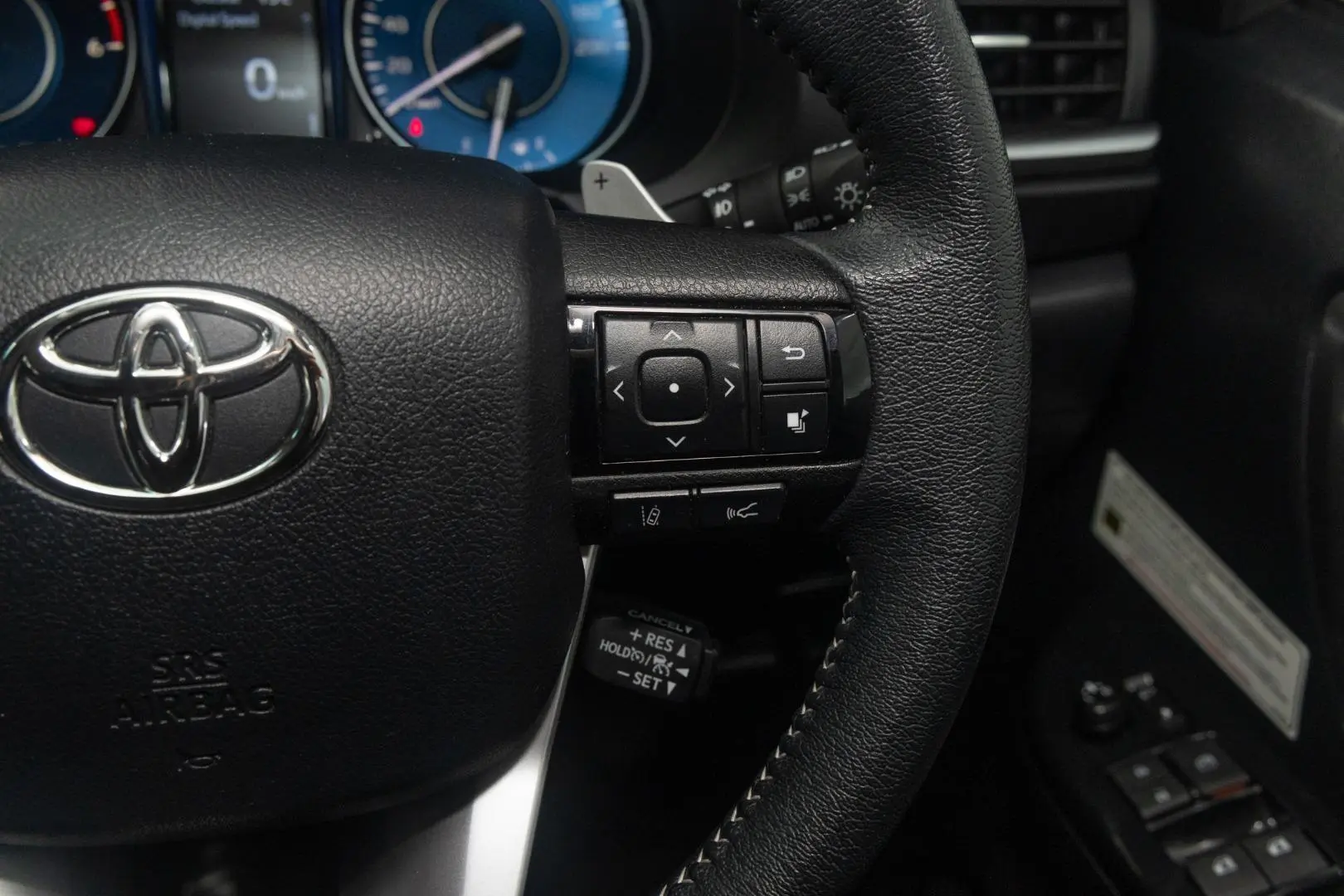 2020 Toyota Fortuner Gallery Image 12
