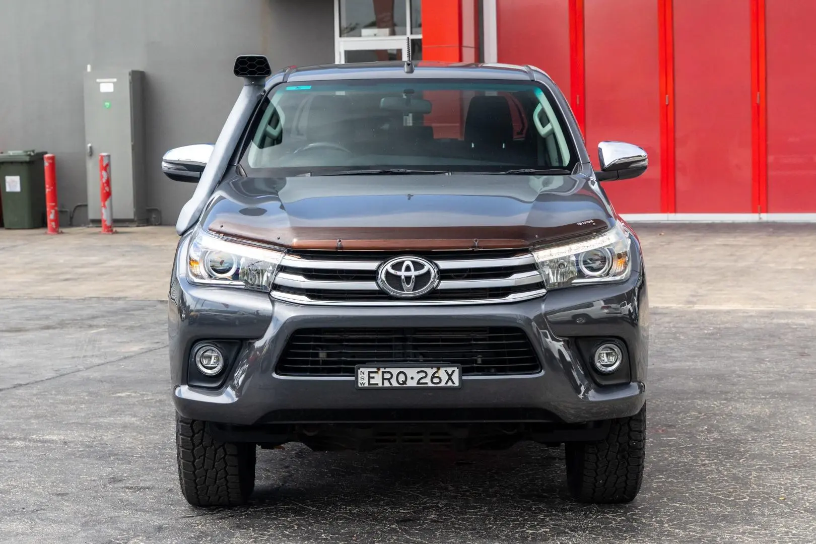 2018 Toyota Hilux Gallery Image 4