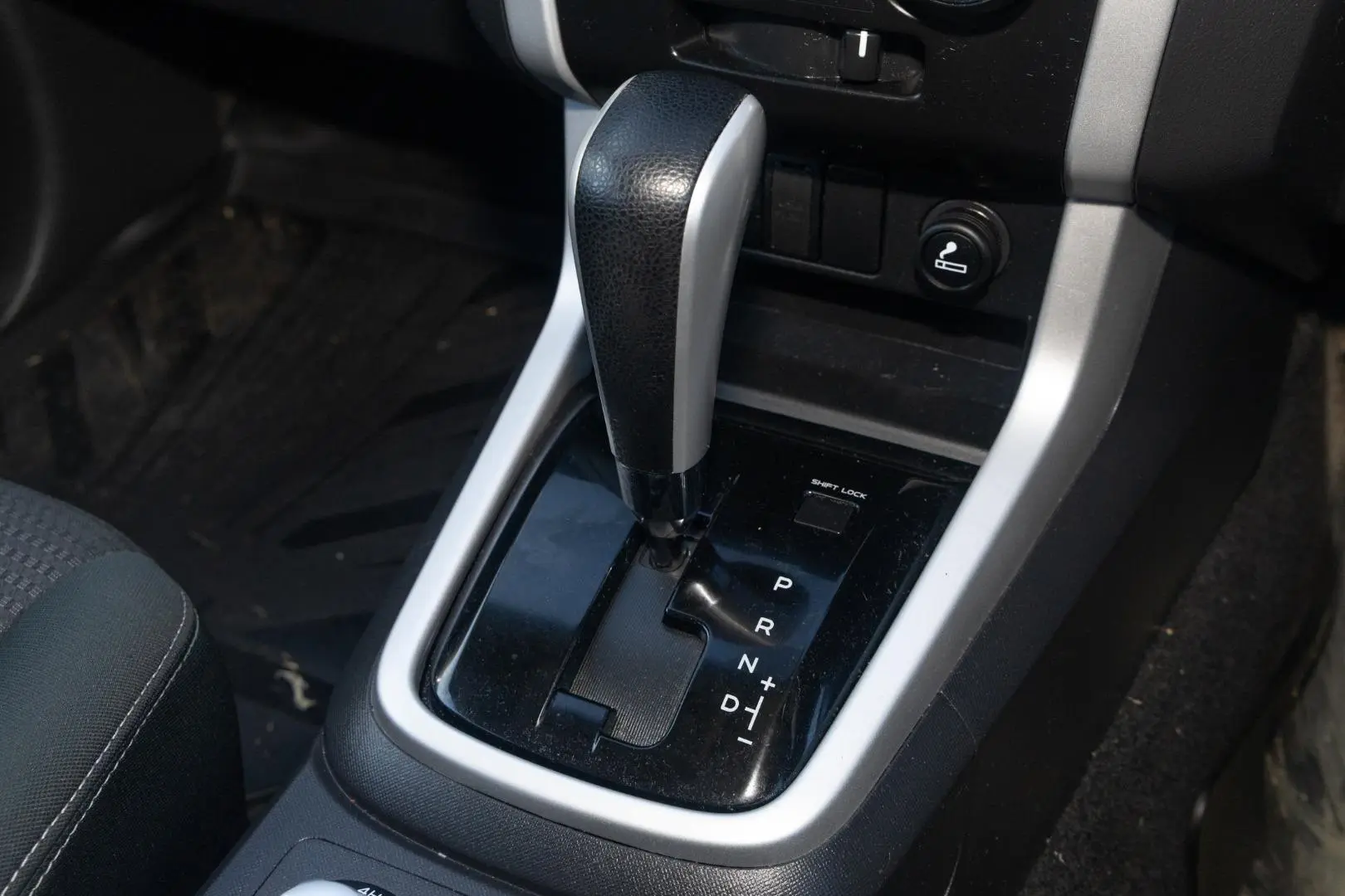 2021 Isuzu MU-X Gallery Image 17