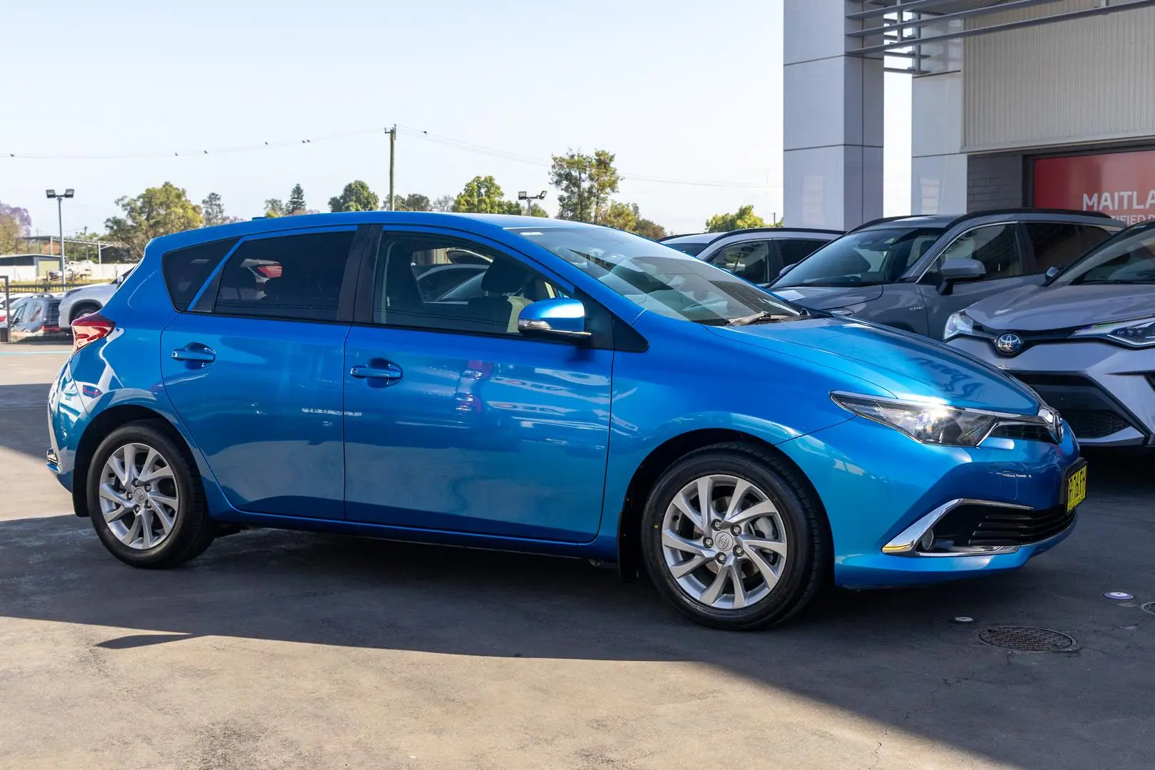 2016 Toyota Corolla Gallery Image 3