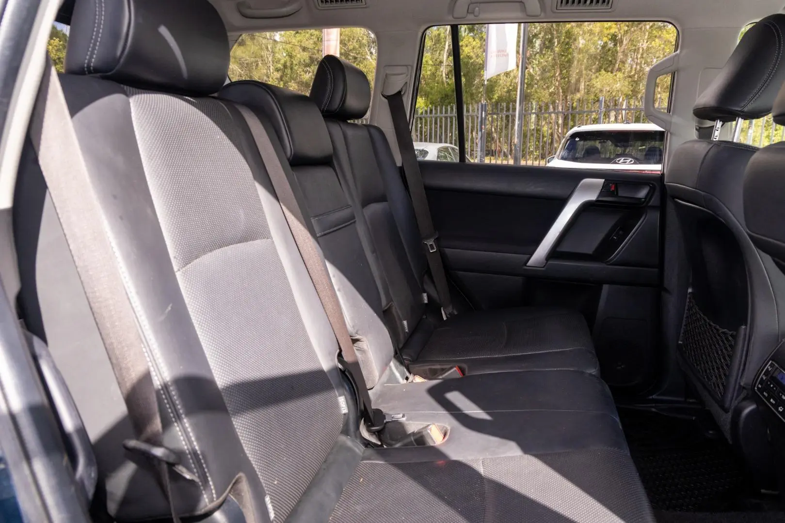 2021 Toyota Landcruiser Prado Gallery Image 9