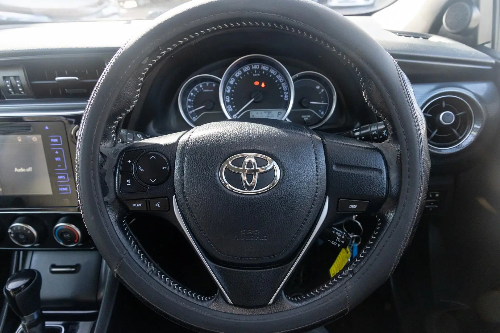 2016 Toyota Corolla Gallery Image 10