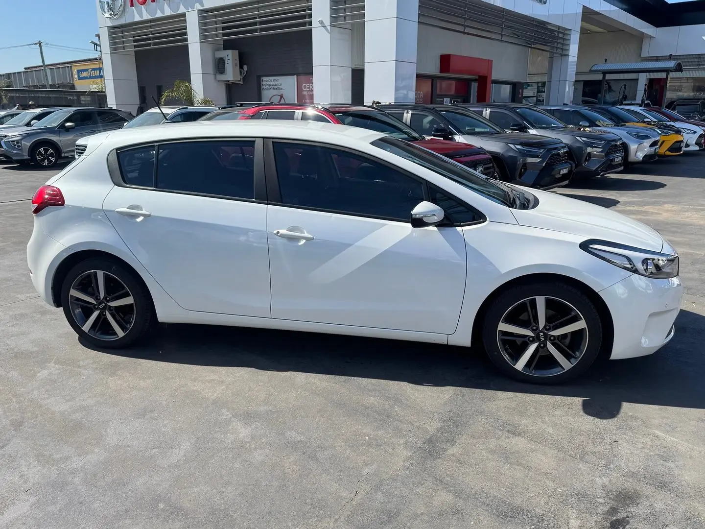 2018 Kia Cerato Gallery Image 7