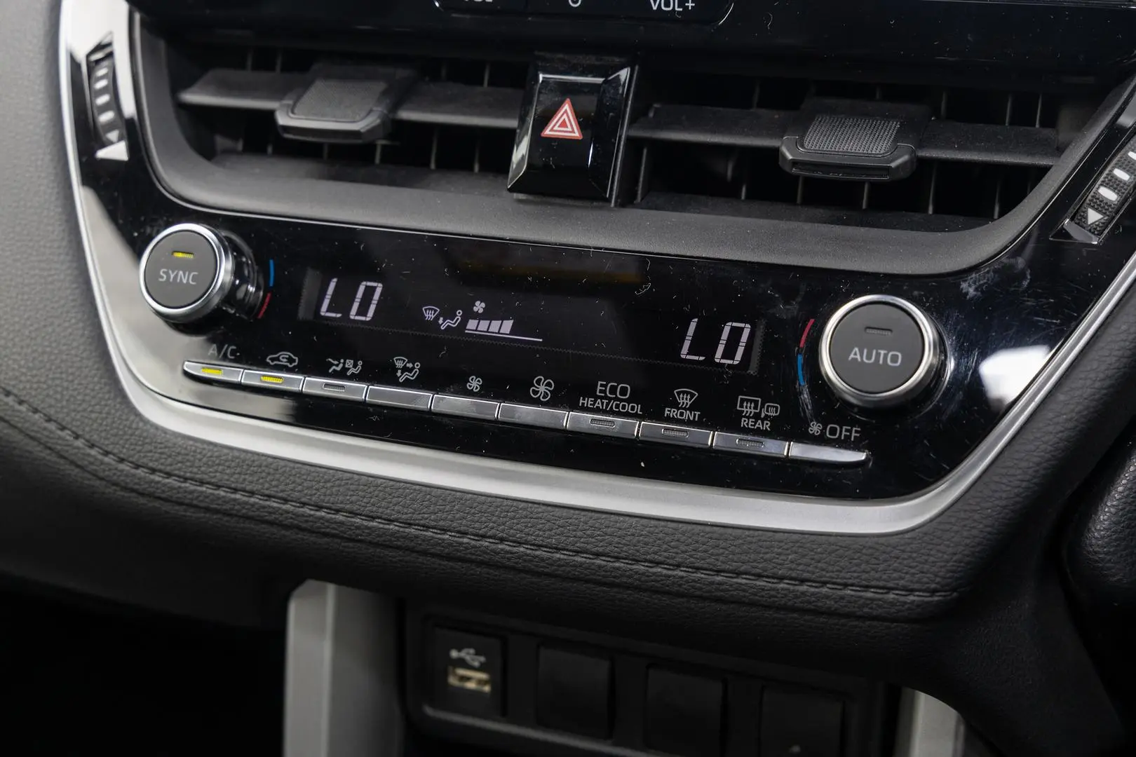 2022 Toyota Corolla Cross Gallery Image 17