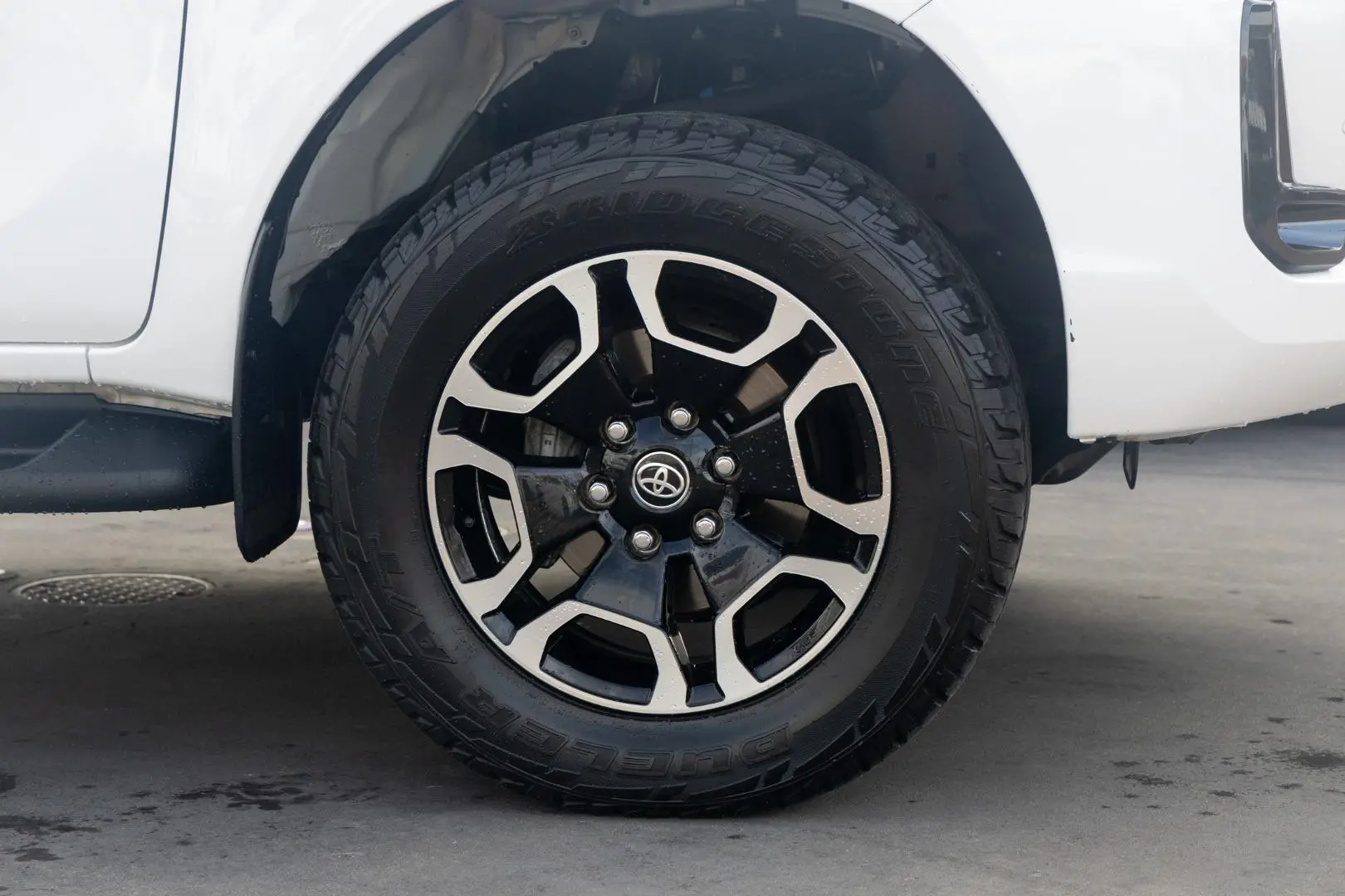 2022 Toyota Hilux Gallery Image 22