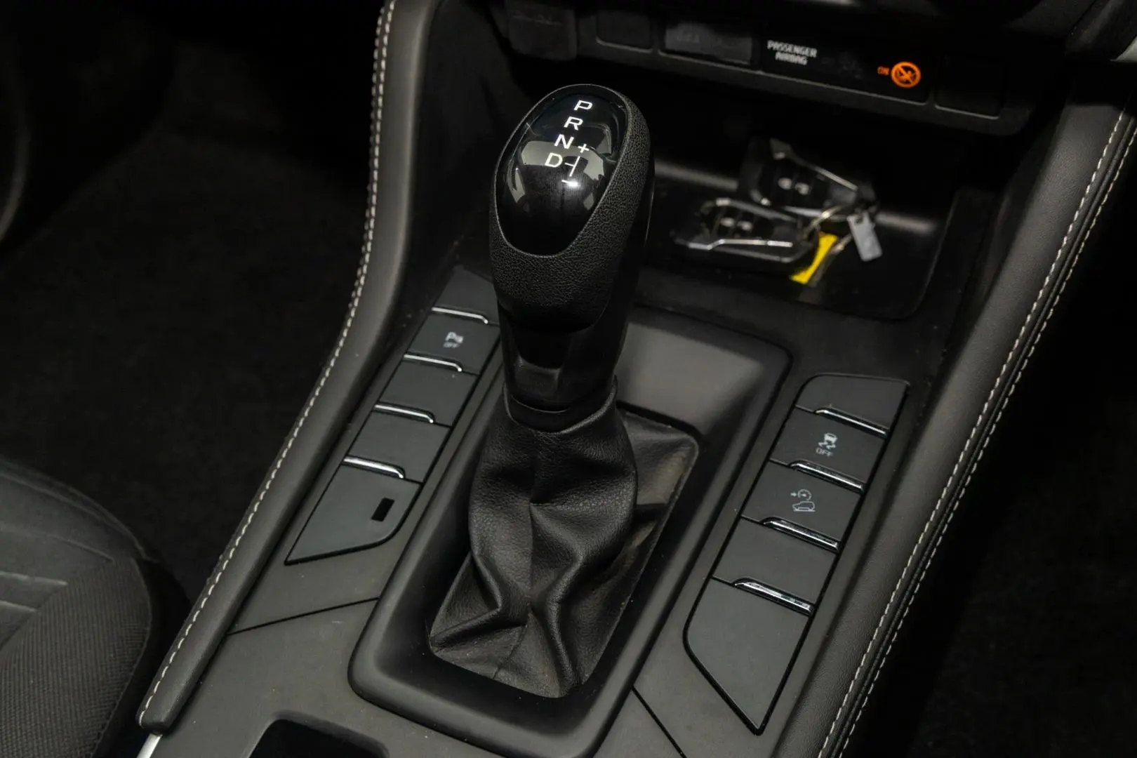 2022 Isuzu MU-X Gallery Image 17