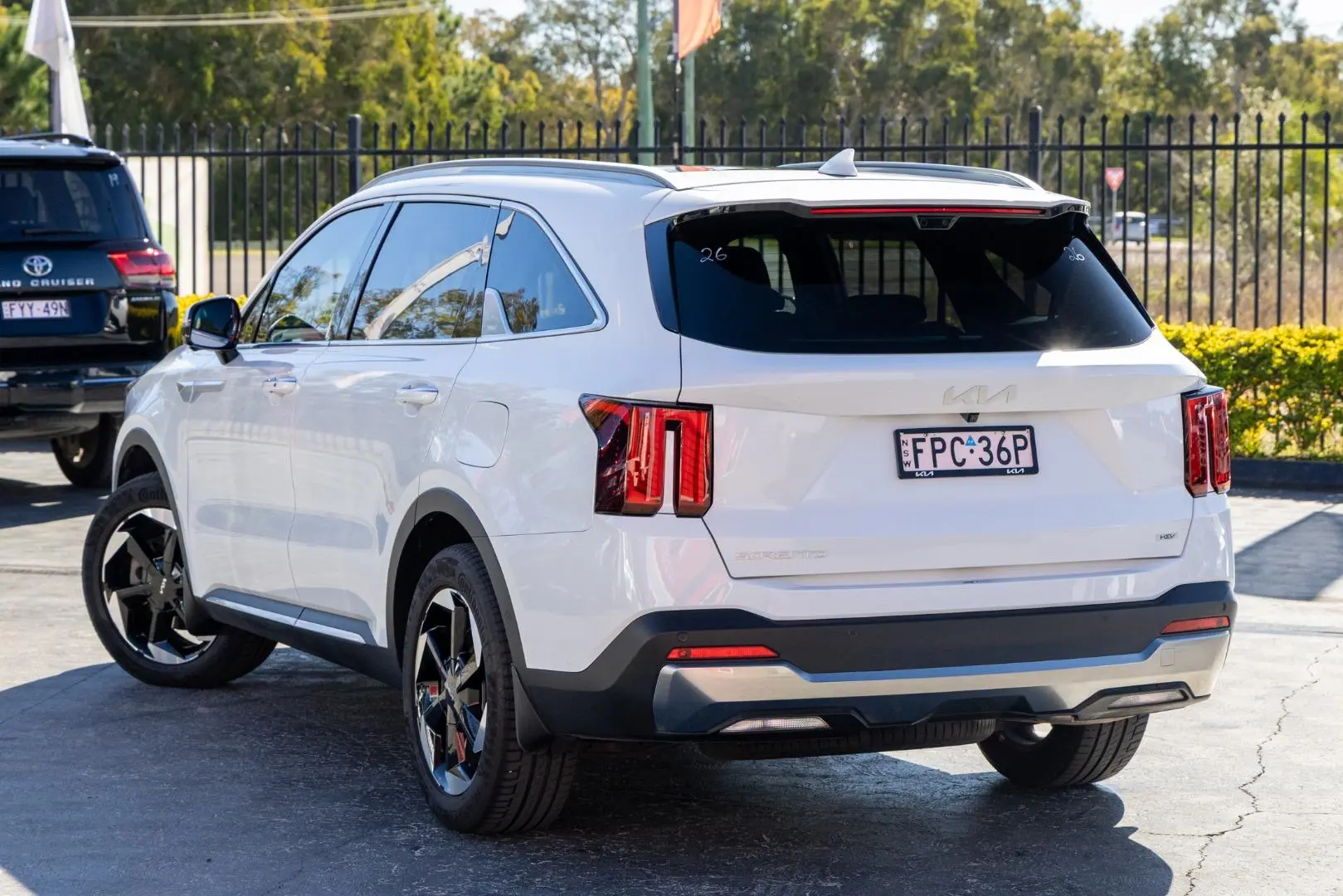 2025 Kia Sorento Gallery Image 2