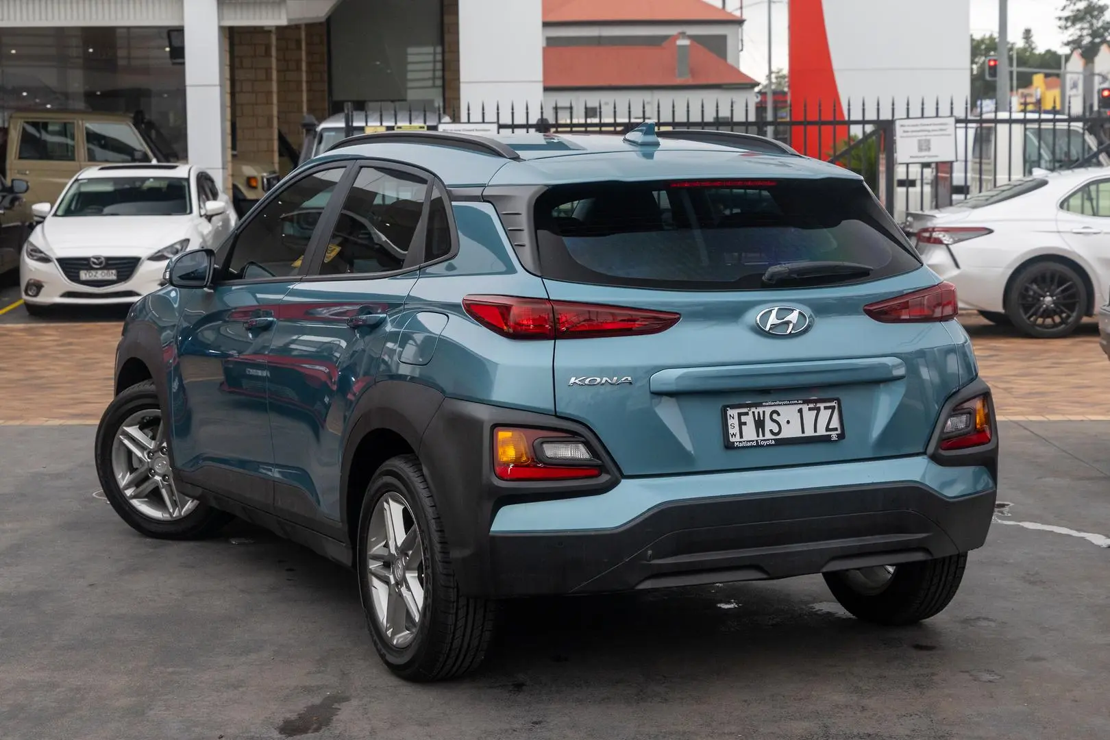 2019 Hyundai Kona Gallery Image 2
