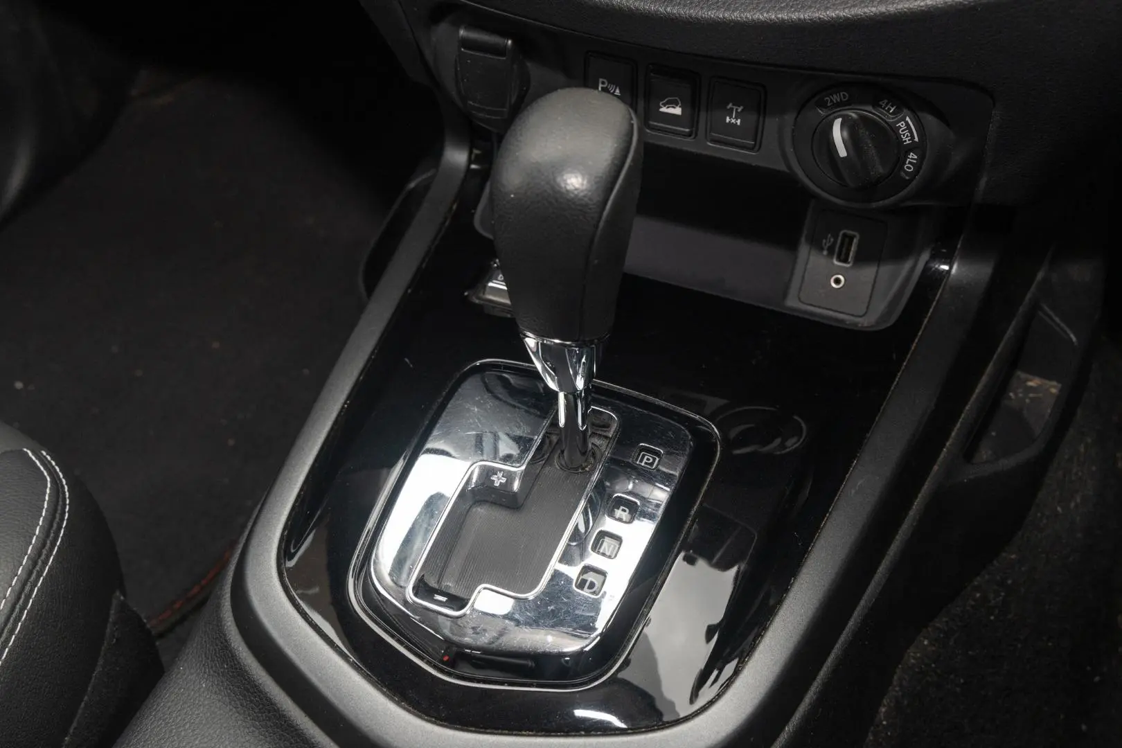 2022 Nissan Navara Gallery Image 17