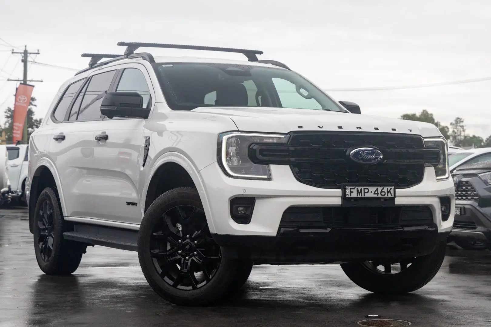 2024 Ford Everest Gallery Image 1
