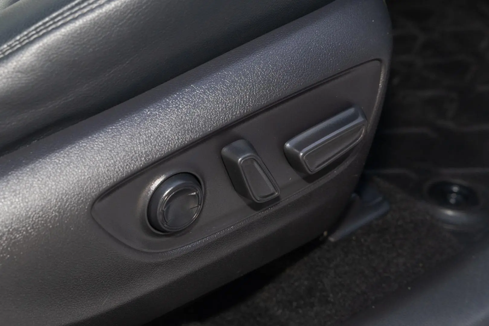 2021 Toyota RAV4 Gallery Image 19
