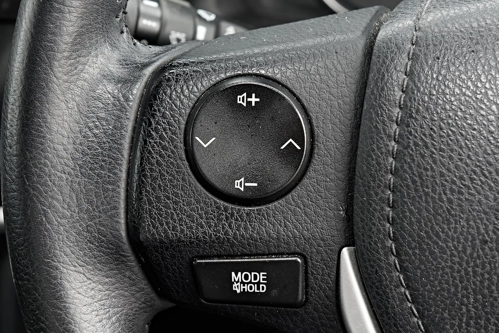 2014 Toyota Corolla Gallery Image 10