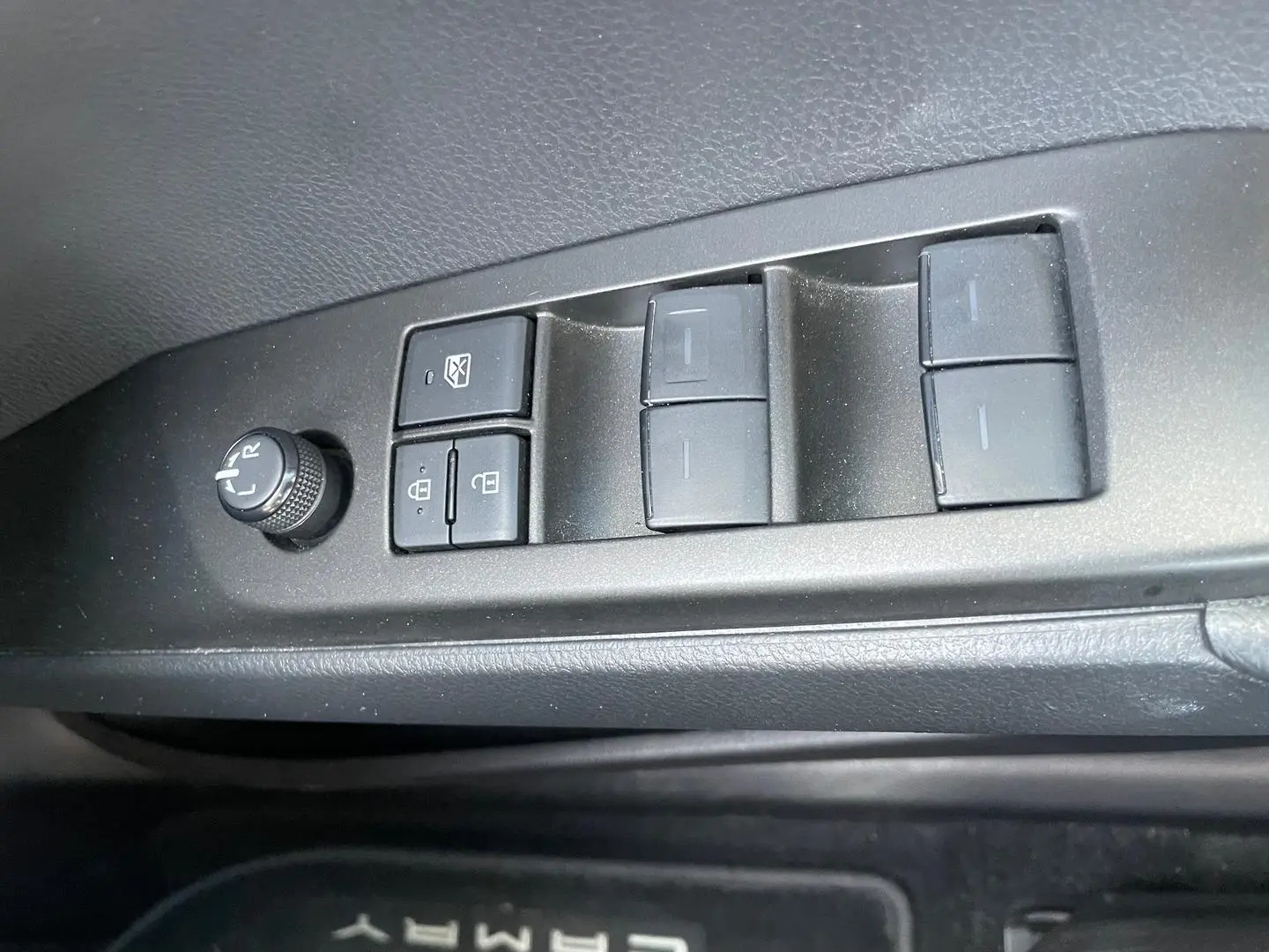 2022 Toyota Camry Gallery Image 17