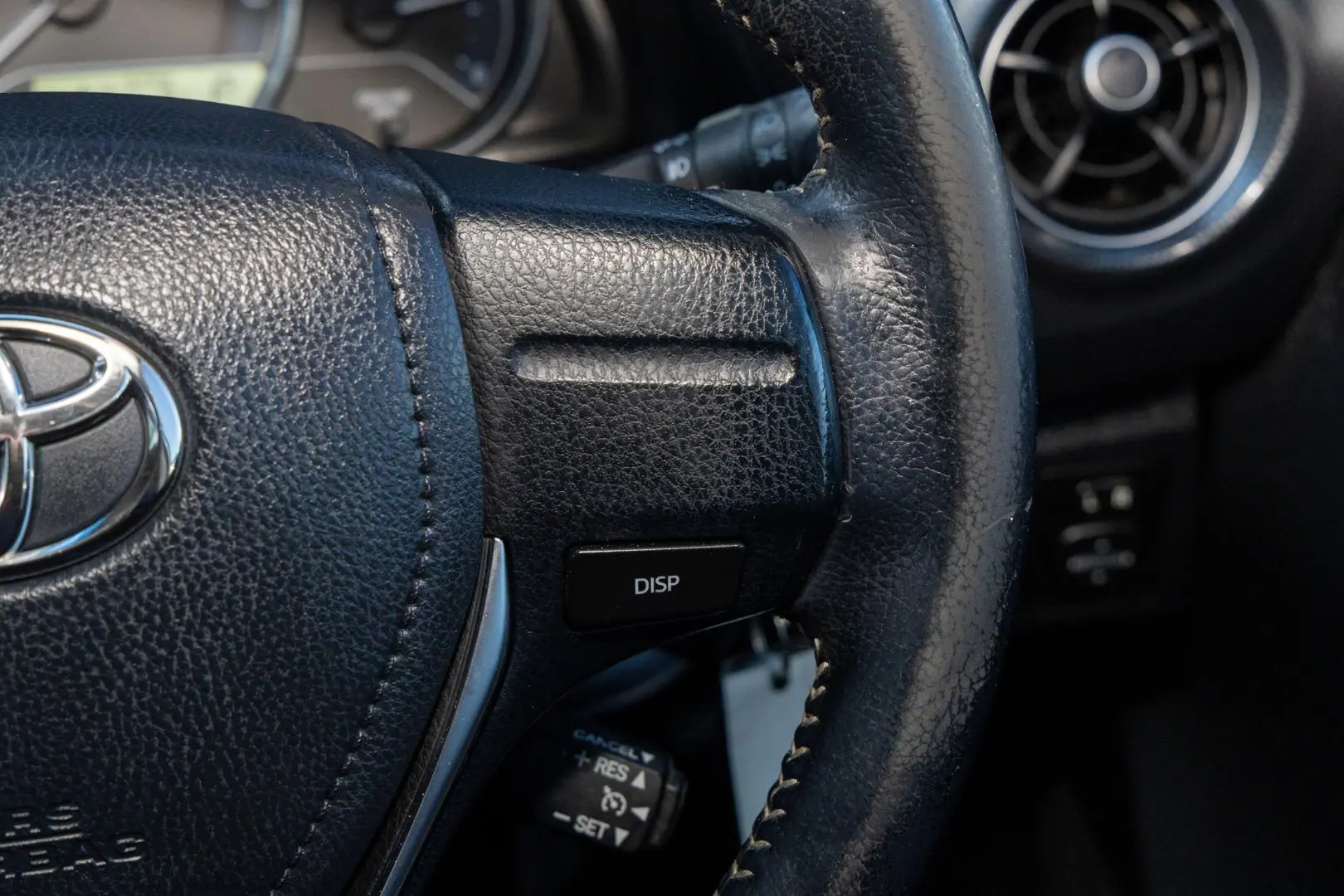 2017 Toyota Corolla Gallery Image 12