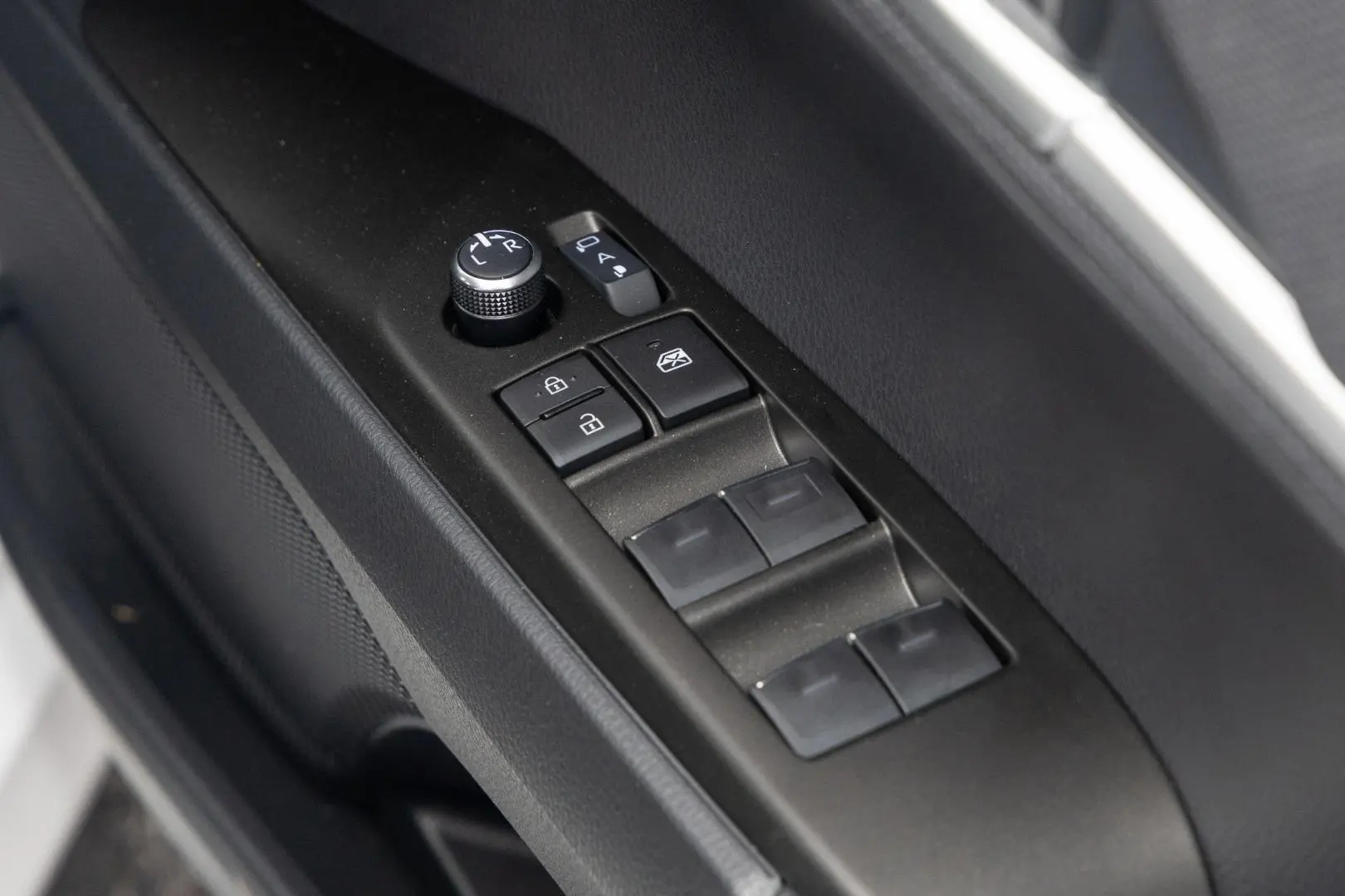 2024 Toyota Camry Gallery Image 17