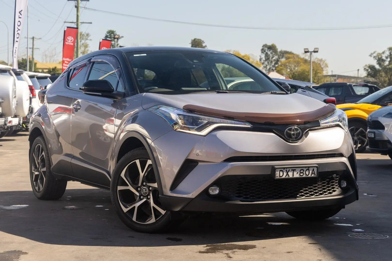 2018 Toyota C-HR Gallery Image 1