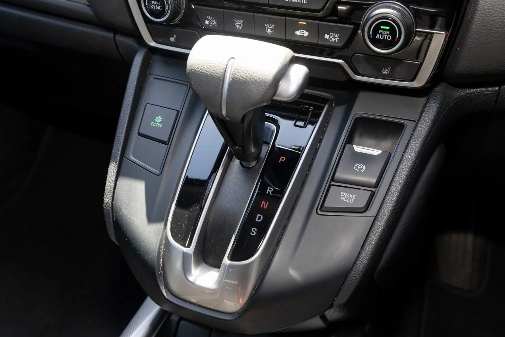 2018 Honda CR-V Gallery Image 17