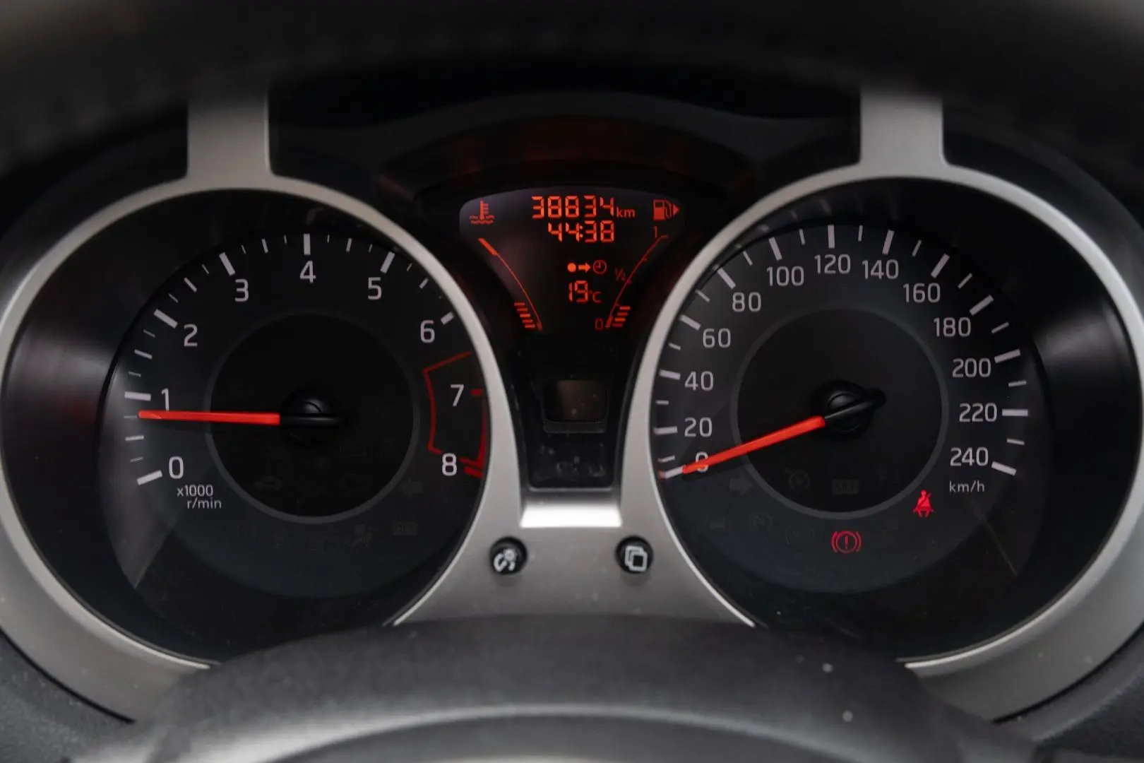 2018 Nissan JUKE Gallery Image 13