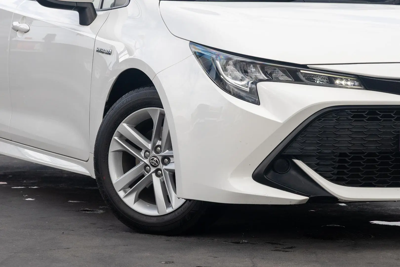 2021 Toyota Corolla Gallery Image 6