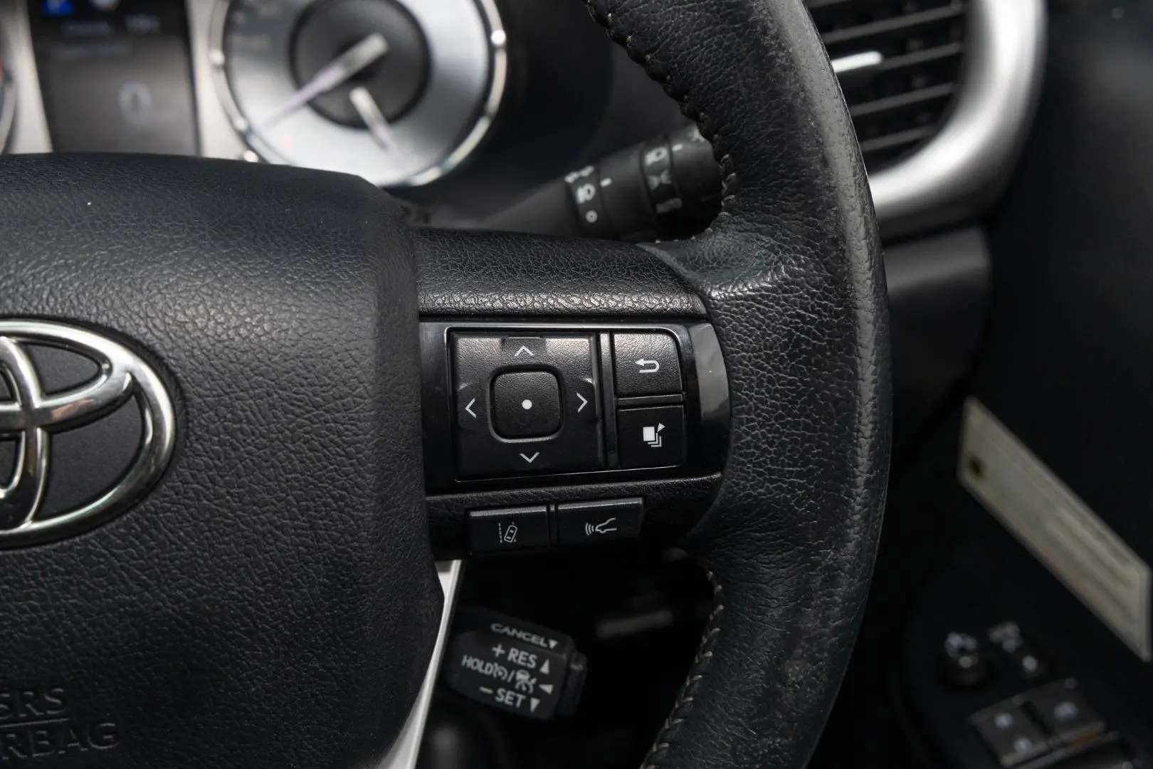 2021 Toyota Hilux Gallery Image 12