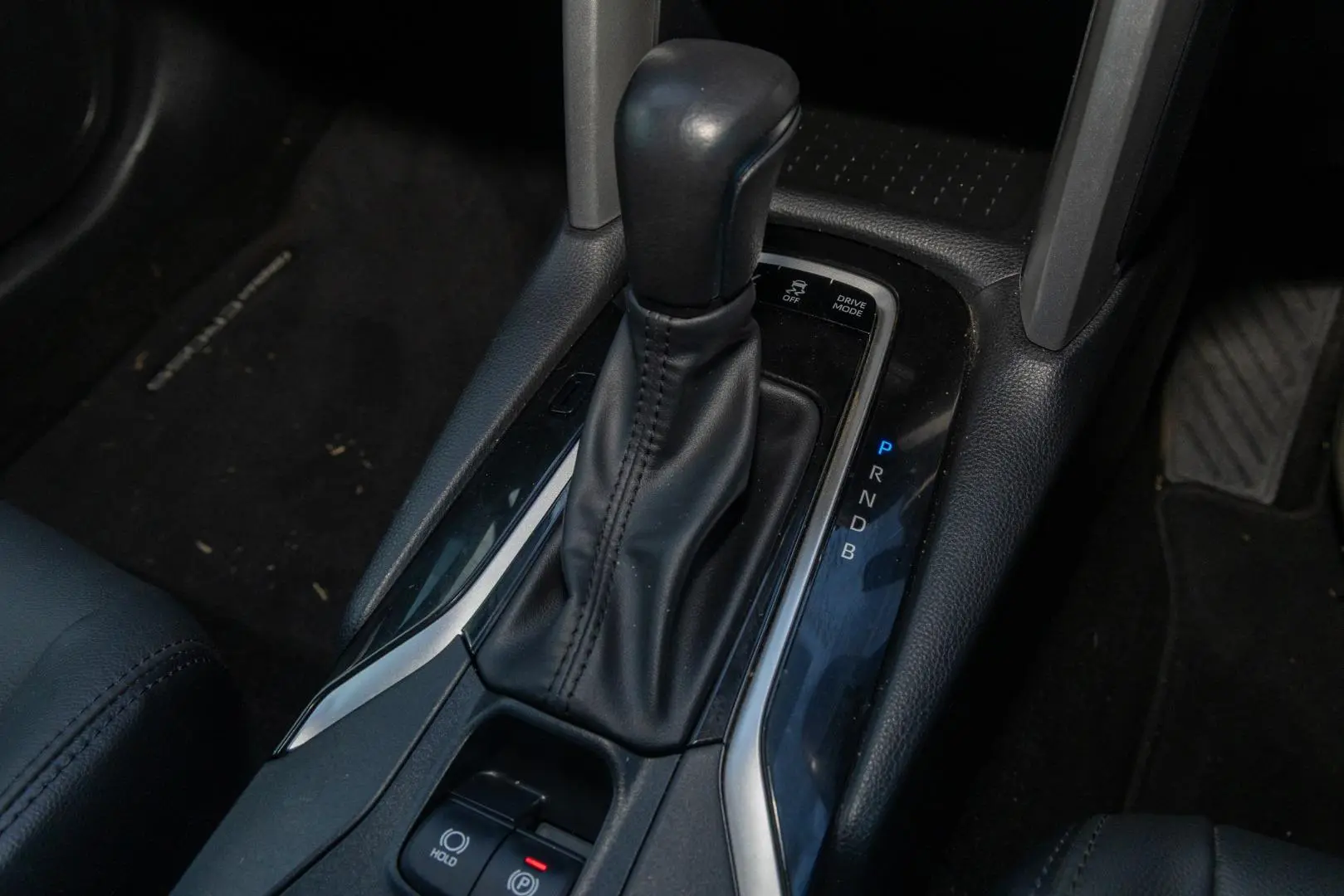 2023 Toyota Corolla Cross Gallery Image 16