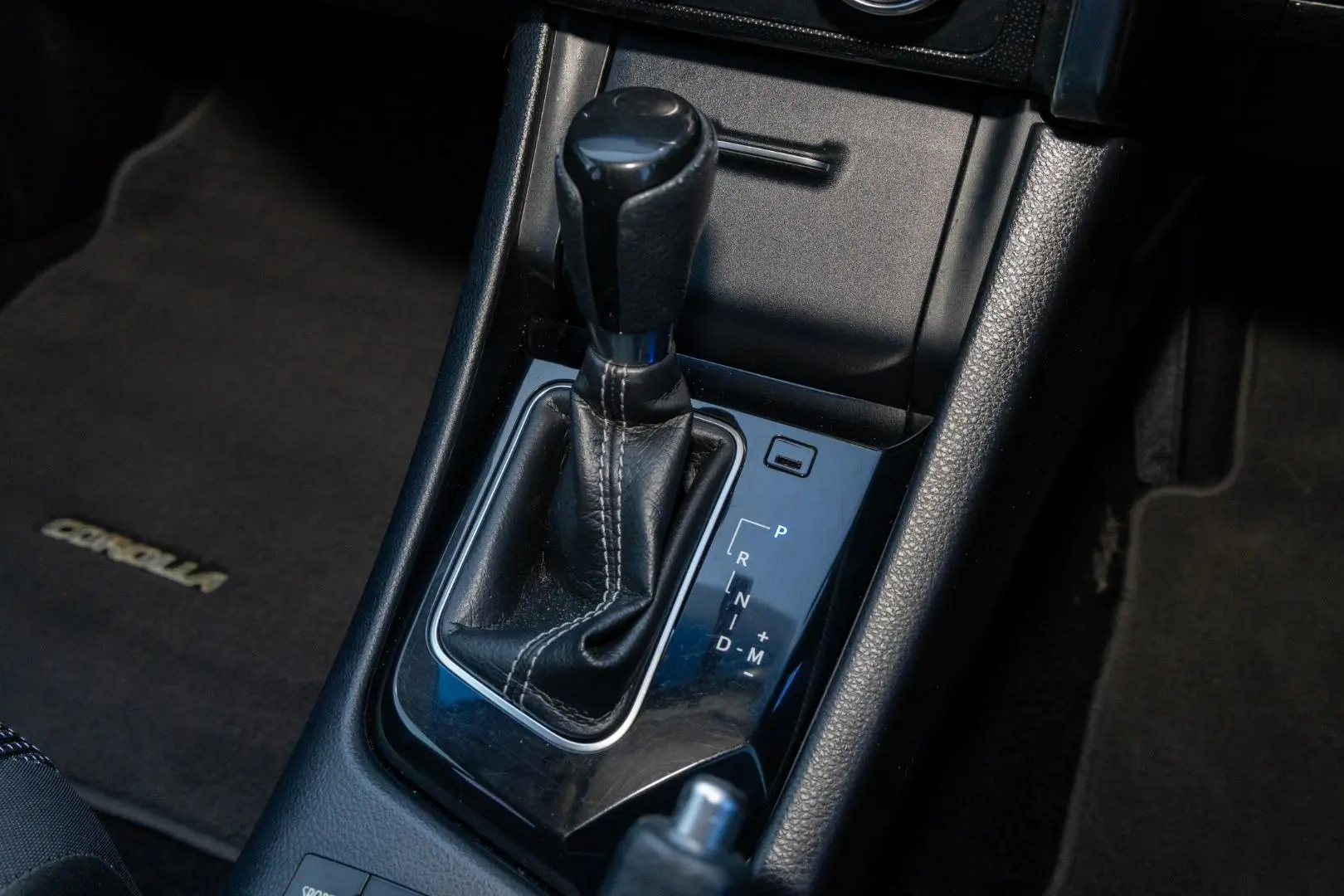 2017 Toyota Corolla Gallery Image 17